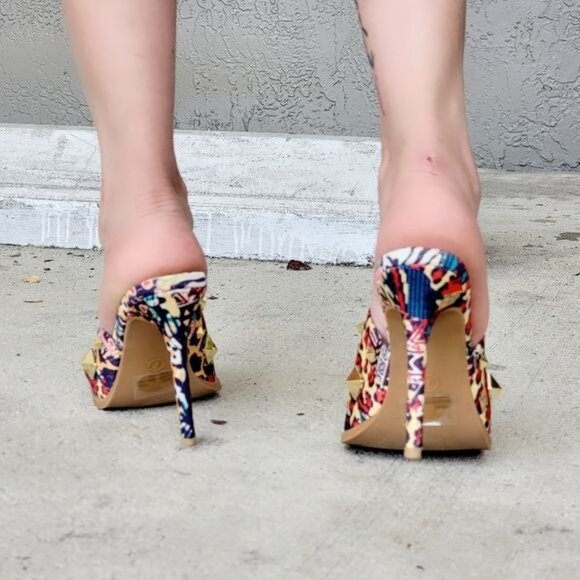 Women's Print Color Roman Stud Quilted Slide High Heel Sandals - Picture 3 of 4